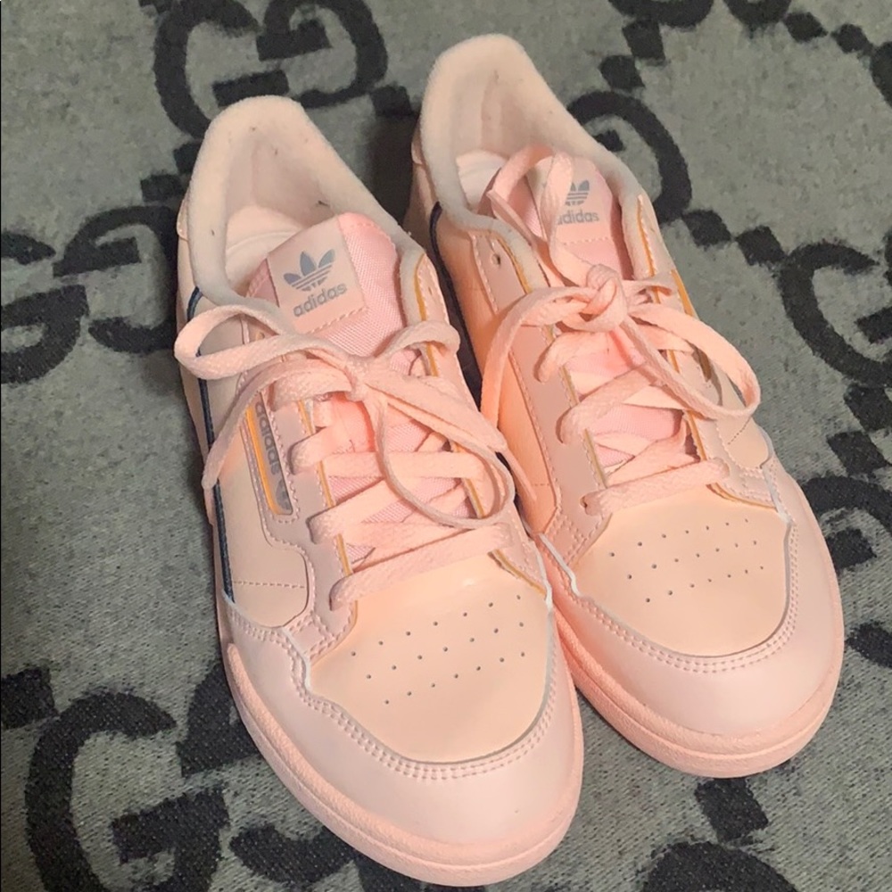 adidas Continental 80